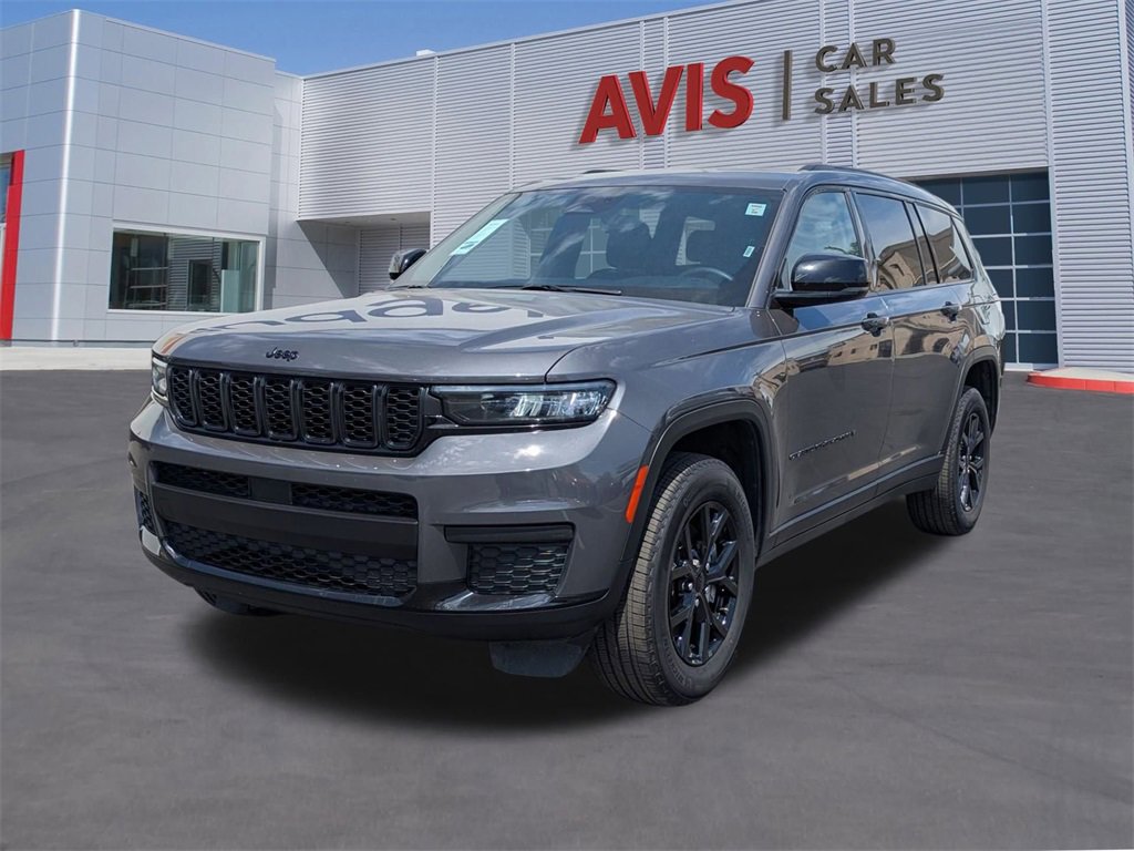 Used 2024 Jeep Grand Cherokee L Laredo image 1