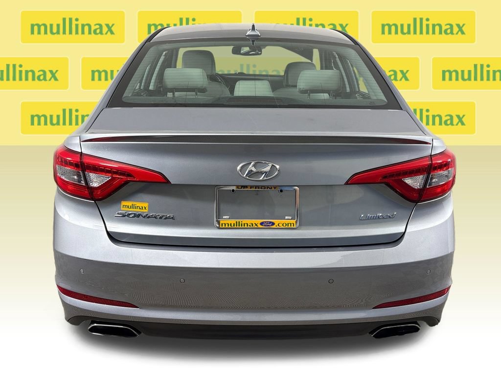 Used 2017 Hyundai Sonata Limited w/ Ultimate Package 04 FWD image 9