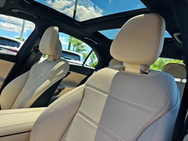 New 2026 Mercedes-Benz C 300 4MATIC Sedan image 18