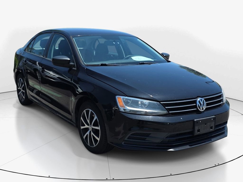 Used 2016 Volkswagen Jetta SE FWD image 4