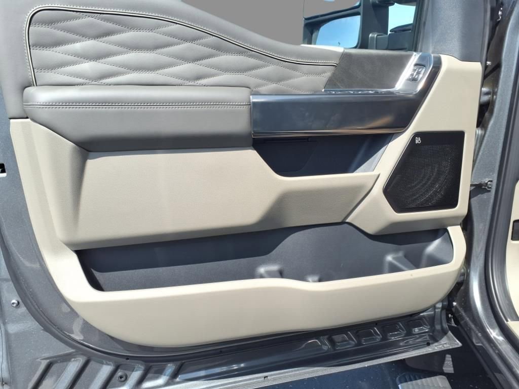 New 2026 Ford F350 Platinum w/ Platinum Plus Package image 15