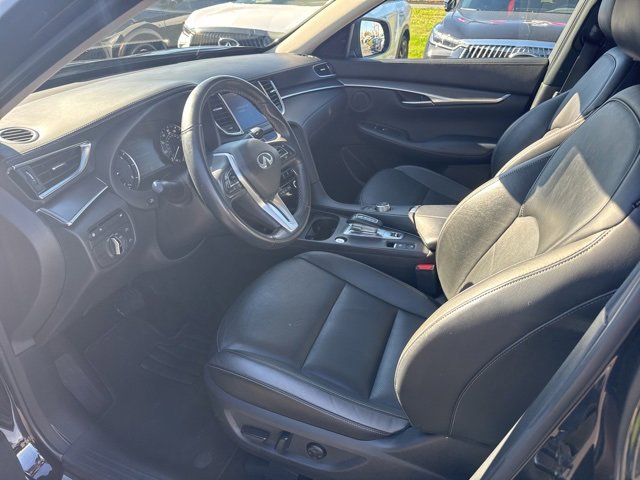 Certified 2023 INFINITI QX50 Luxe image 12