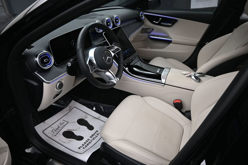 Used 2025 Mercedes-Benz C 300 4MATIC Sedan w/ Exclusive Trim Package image 26
