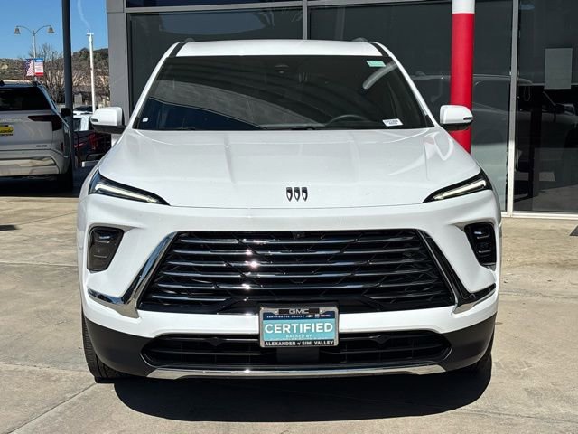 Certified 2025 Buick Enclave Preferred image 8