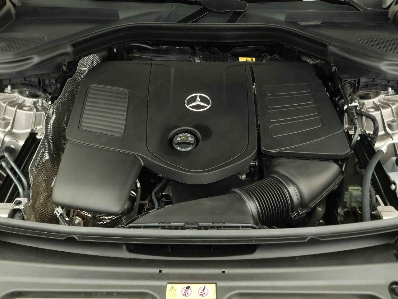 Certified 2024 Mercedes-Benz GLC 300 image 24