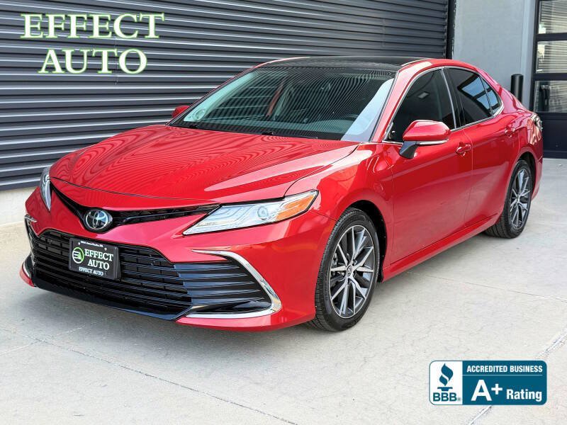Used 2024 Toyota Camry XLE w/ Navigation Package AWD/4WD image 1
