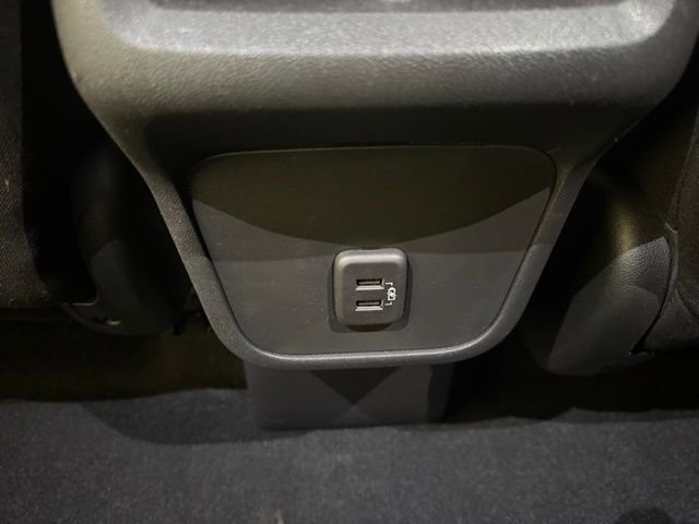 Used 2023 Chevrolet Equinox LT image 26