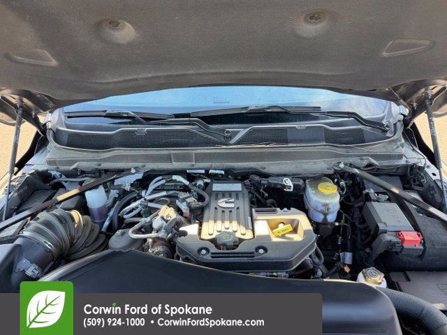 Used 2025 RAM 3500 Limited AWD/4WD image 38
