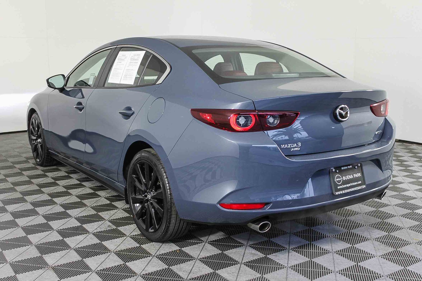 Used 2025 MAZDA MAZDA3 s image 6