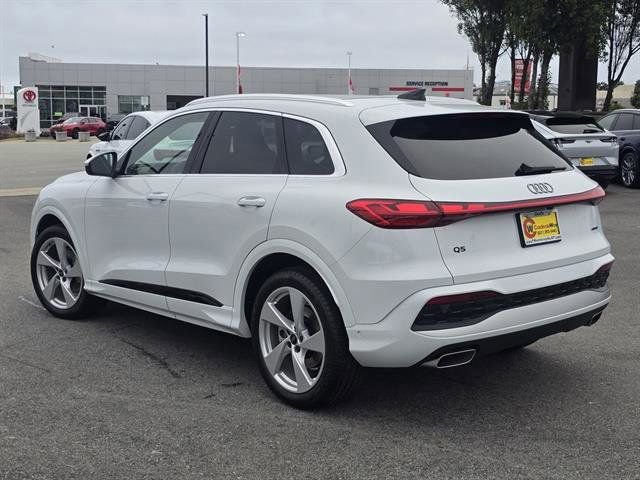 Used 2025 Audi Q5 Prestige image 2