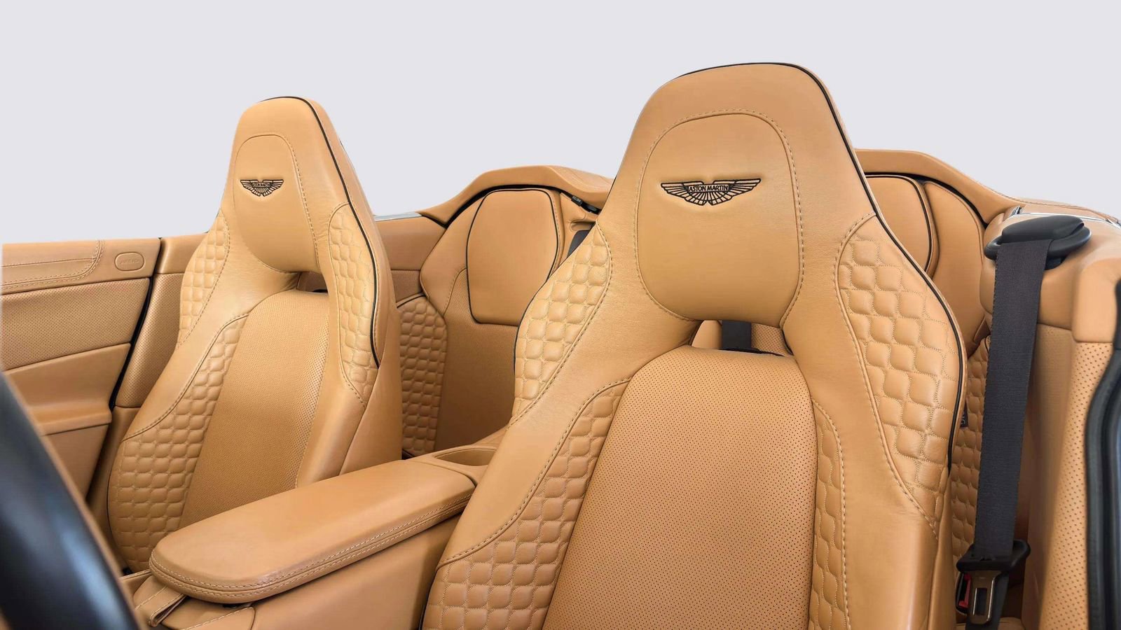 Used 2016 Aston Martin Vanquish Volante image 22