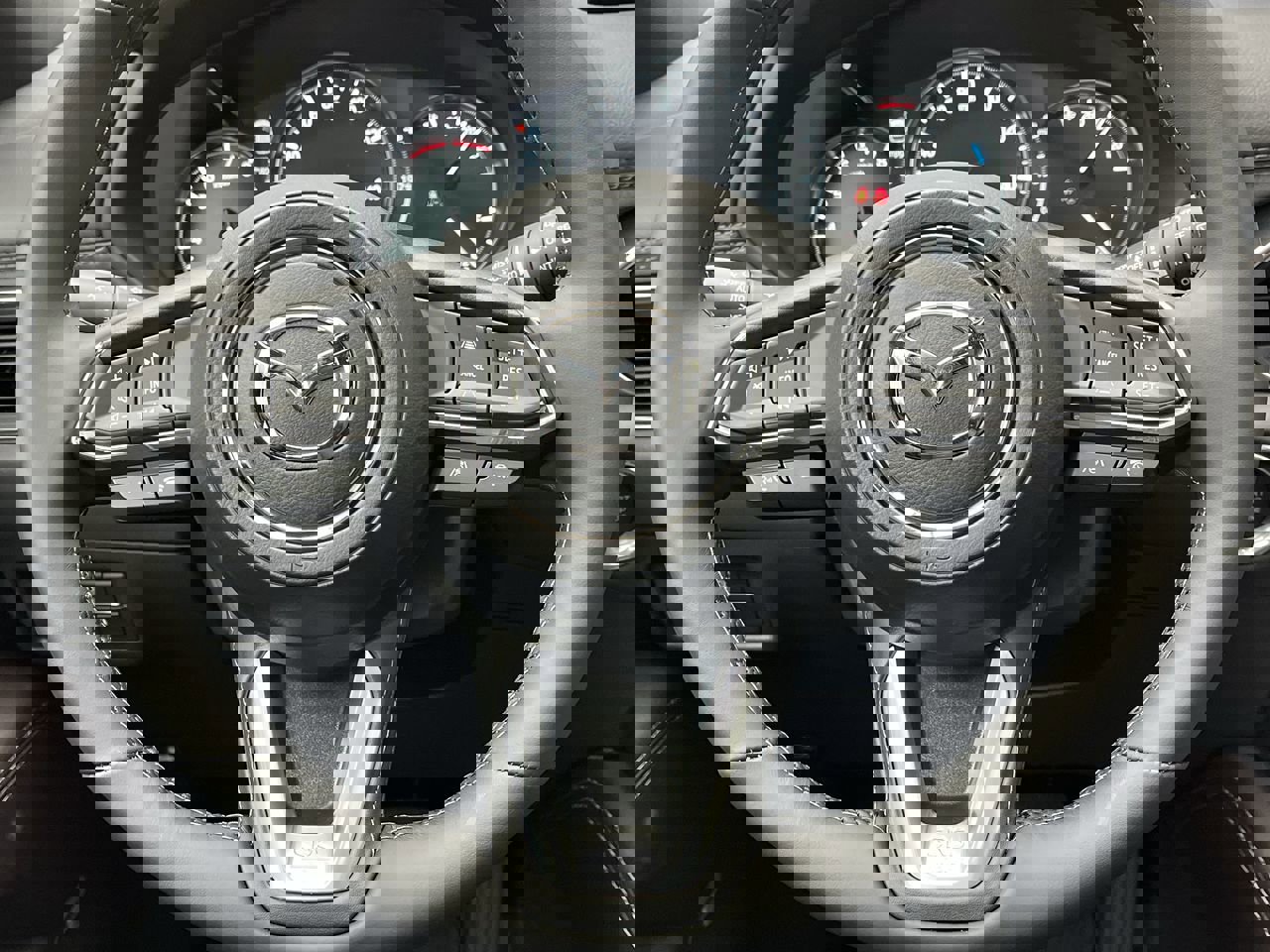 Used 2025 MAZDA CX-5 Signature image 14