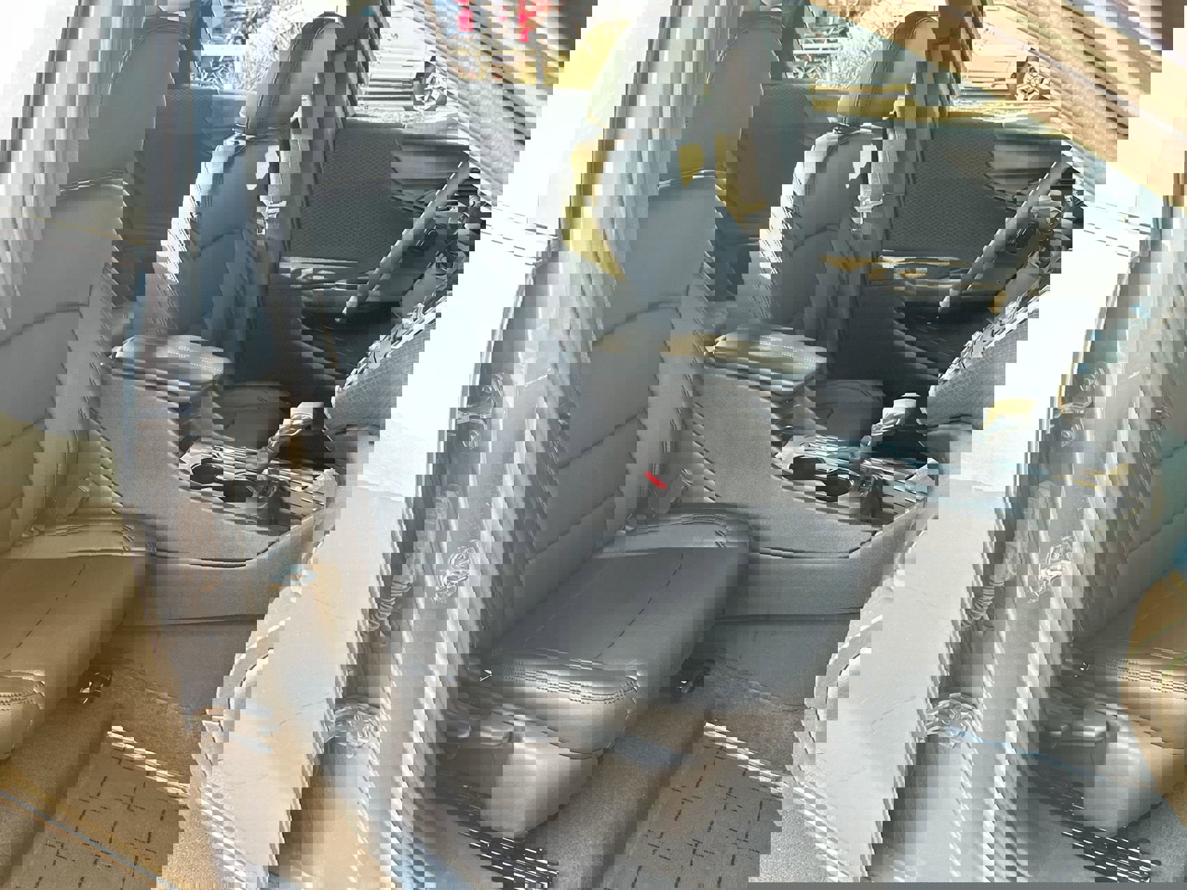 Used 2024 Chevrolet Malibu LT image 23