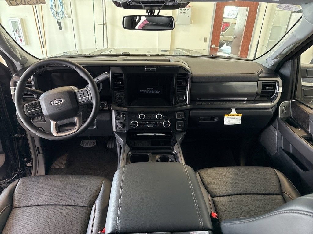 New 2026 Ford F350 Lariat w/ Black Appearance Package AWD/4WD image 18