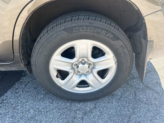 Used 2012 Toyota RAV4 4WD w/ Value Pkg image 11