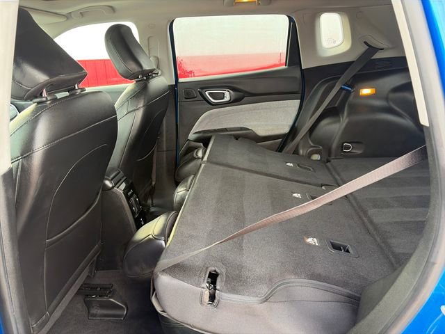 Used 2022 Jeep Compass Latitude w/ Sun and Sound Group image 39