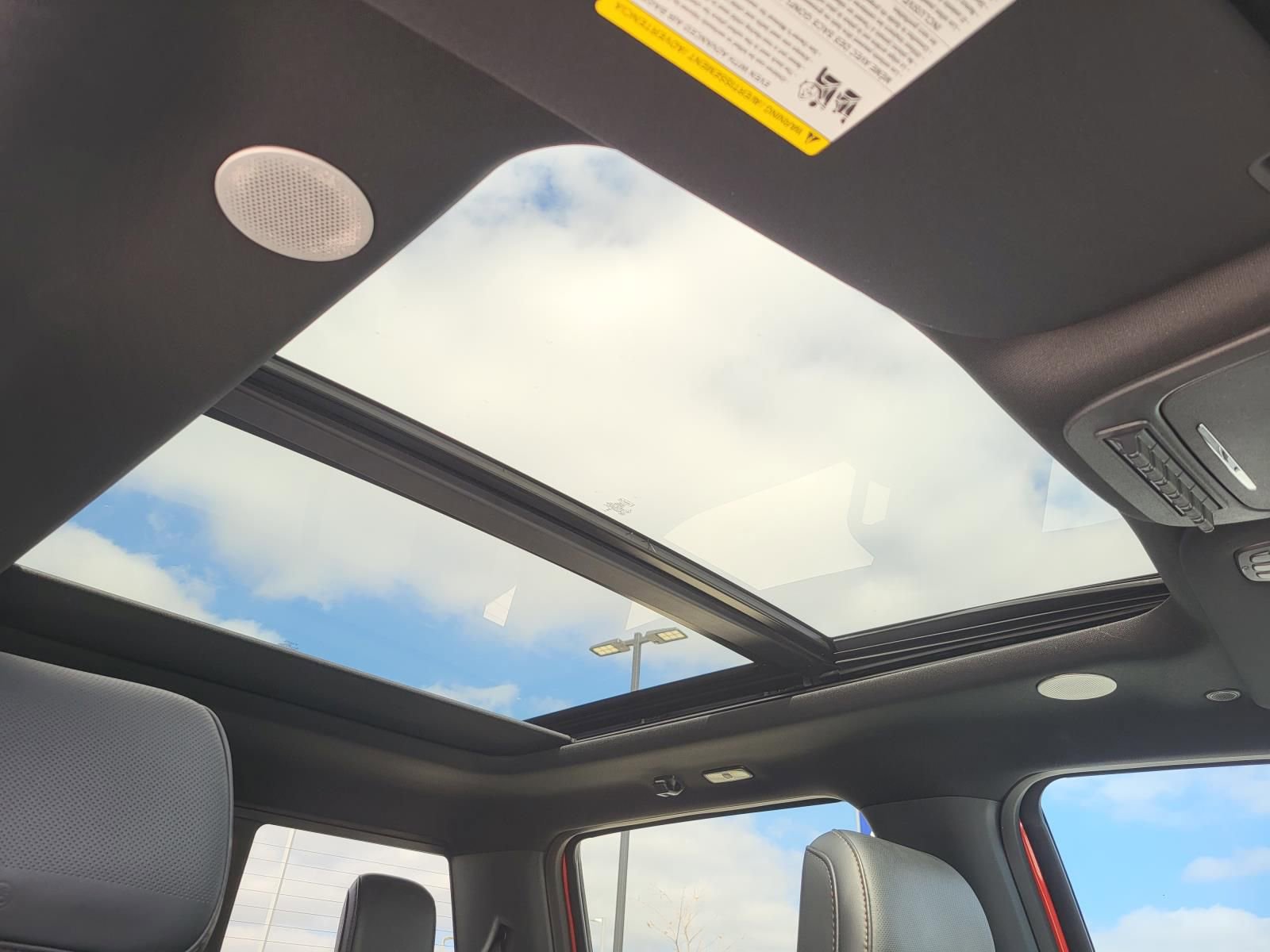 Used 2023 Ford F150 Raptor w/ Raptor Carbon Fiber Package image 9