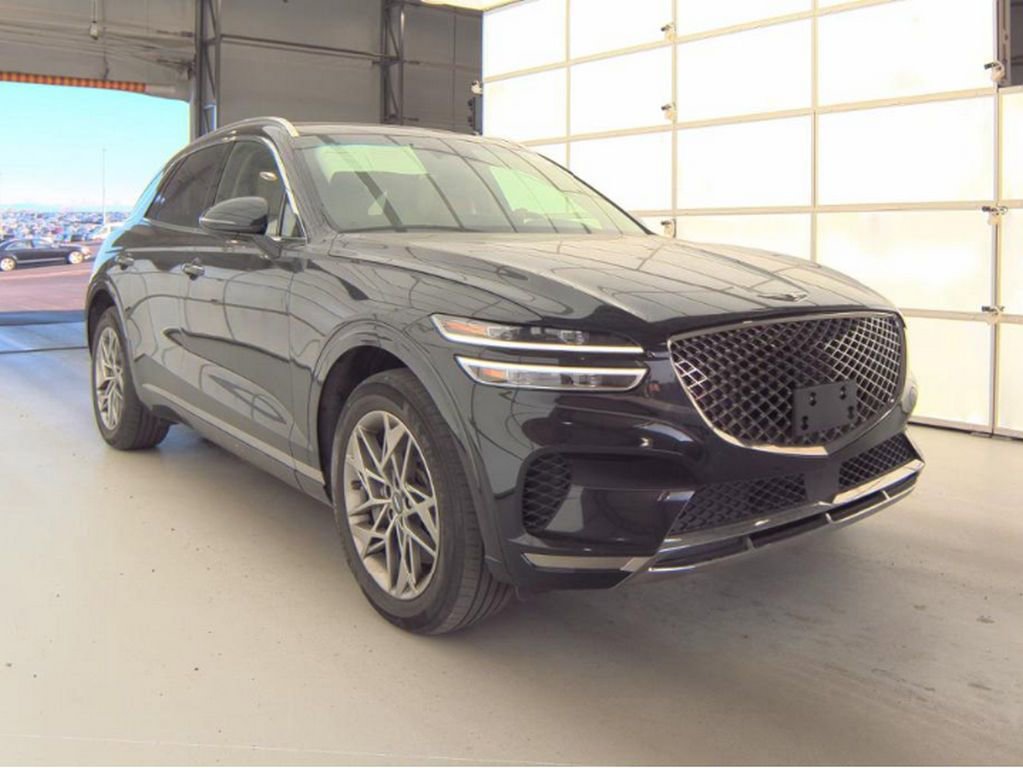 Used 2023 Genesis GV70 2.5T w/ Select Package AWD/4WD image 4