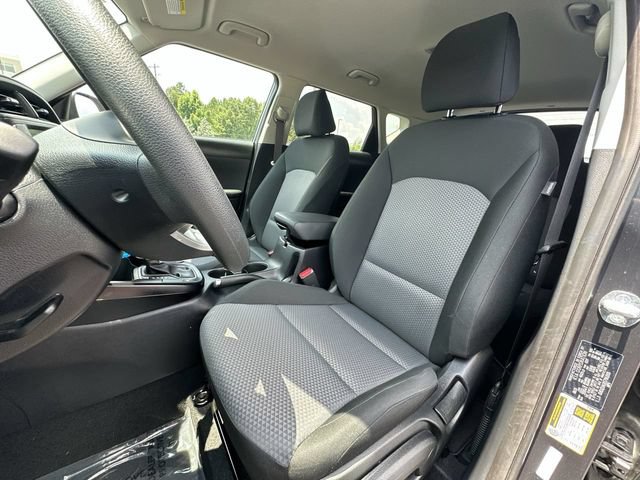 Used 2025 Kia Soul LX w/ LX Technology Package FWD image 17