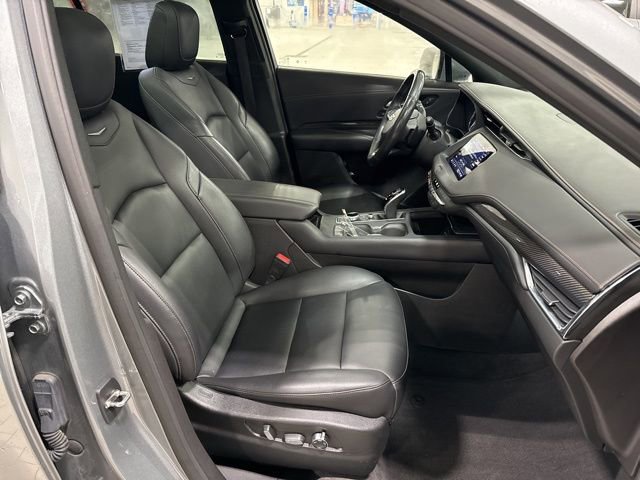 Used 2023 Cadillac XT4 Sport w/ Cold Weather Package image 23