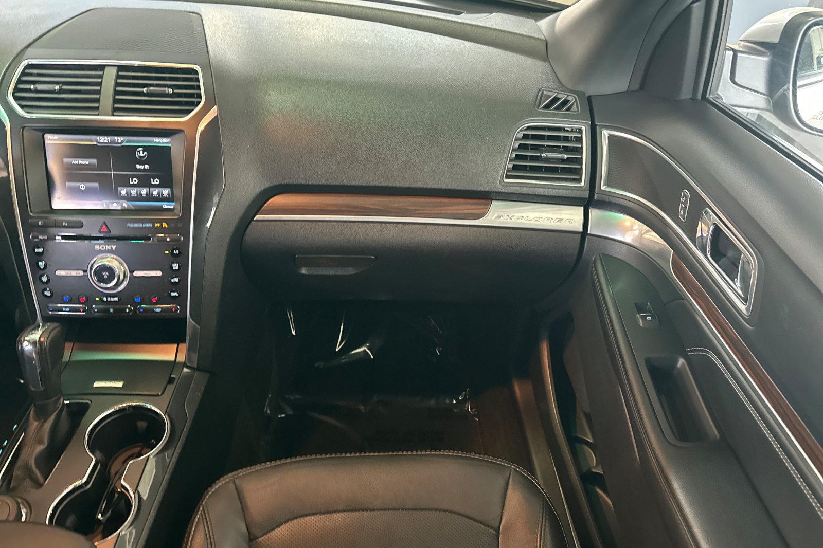 Used 2016 Ford Explorer Limited AWD/4WD image 30