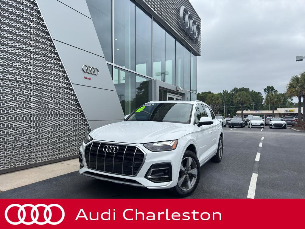 Used 2023 Audi Q5 2.0T Premium w/ Convenience Package AWD/4WD image 1