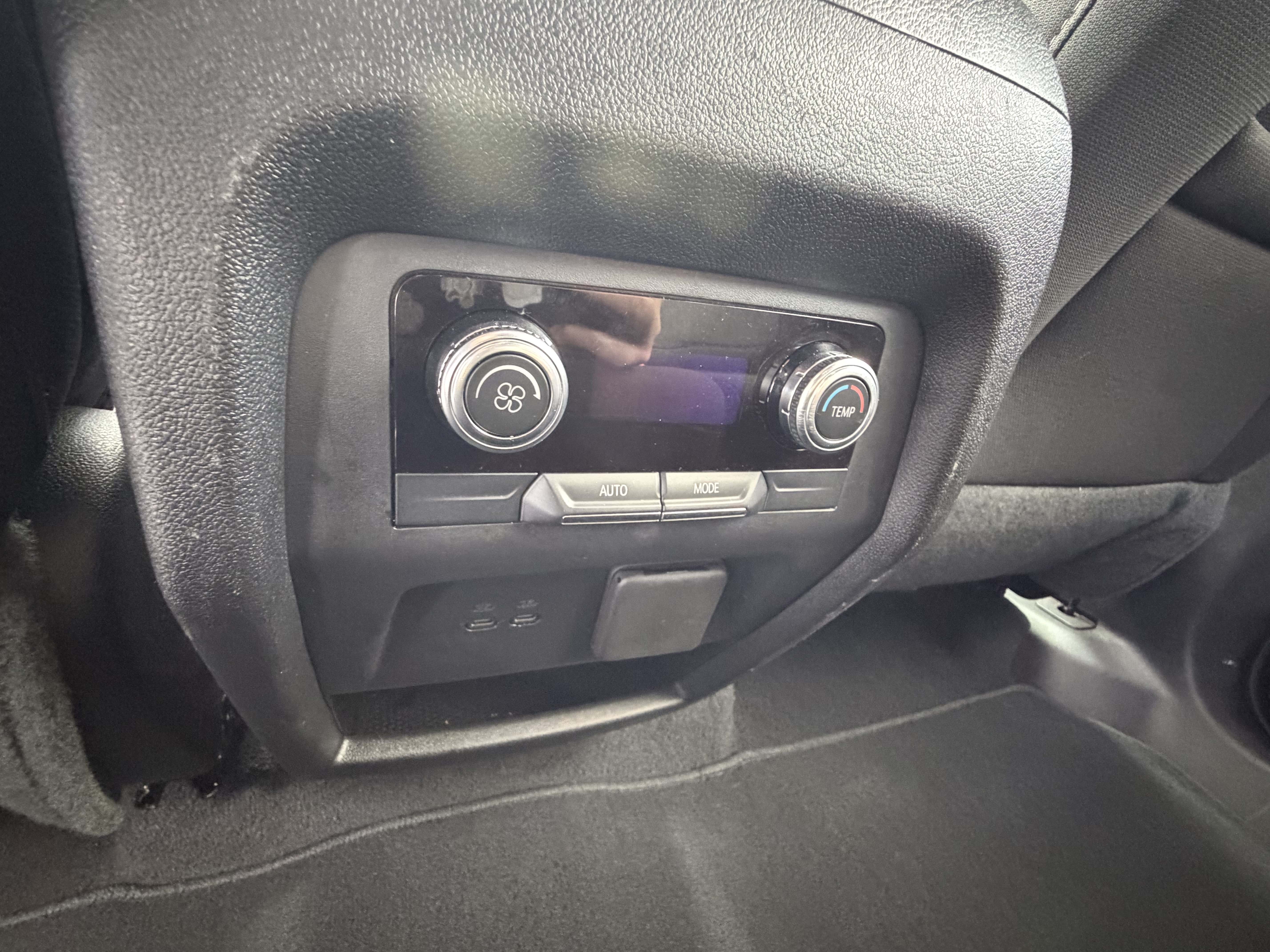 Used 2025 GMC Acadia Elevation FWD image 13