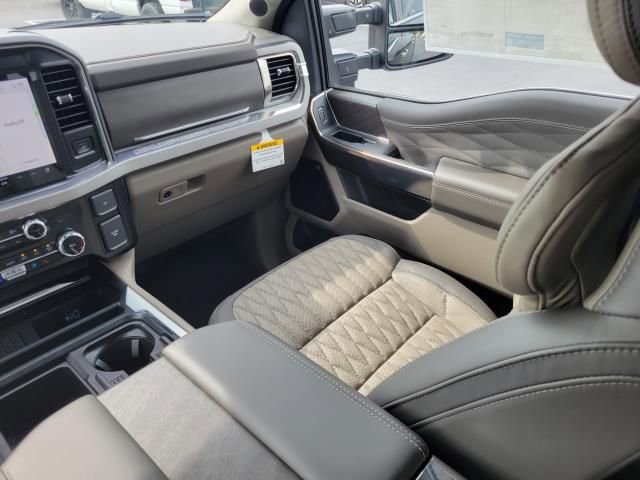 New 2026 Ford F350 4x4 Crew Cab Super Duty image 18