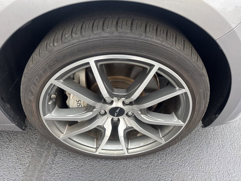 Used 2024 Genesis G70 2.5T image 19