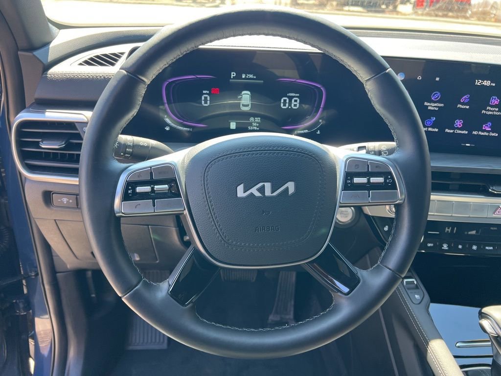 Certified 2025 Kia Telluride AWD image 14