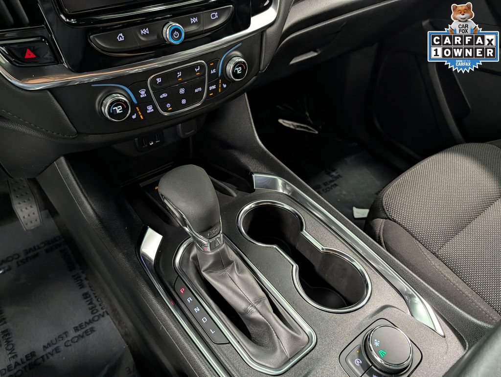 Used 2023 Chevrolet Traverse LT FWD image 16