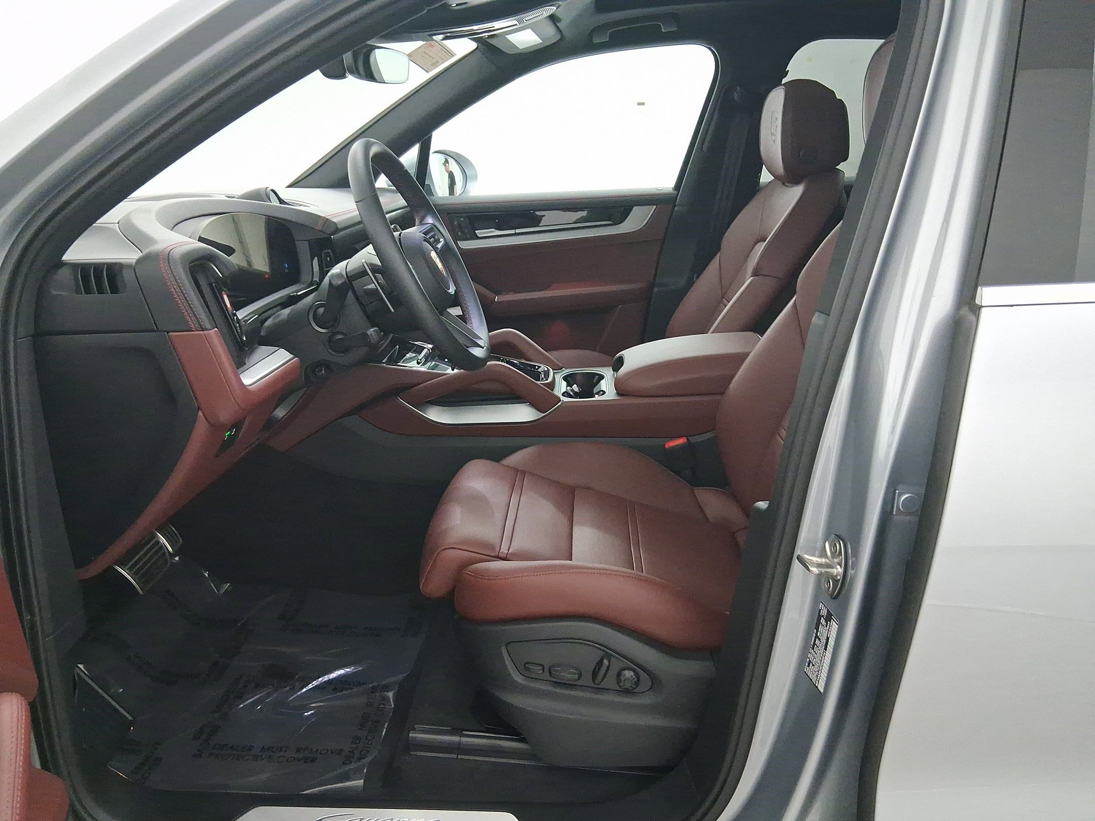 New 2026 Porsche Cayenne AWD/4WD image 5