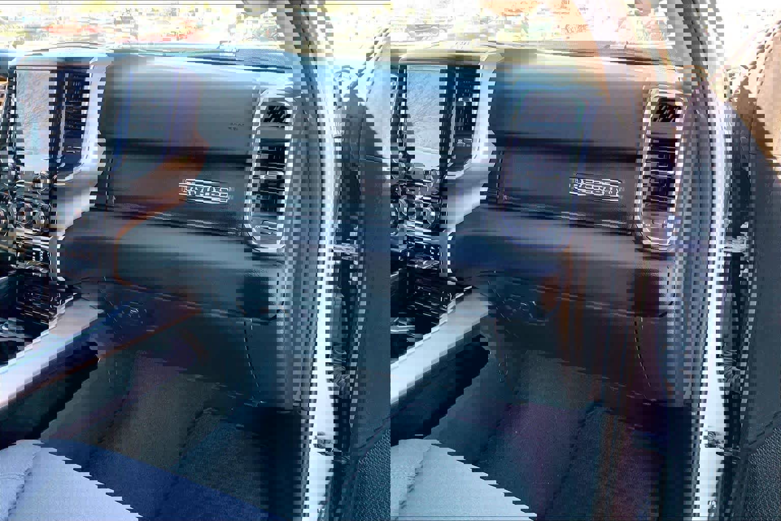 Used 2019 RAM 1500 Big Horn image 17