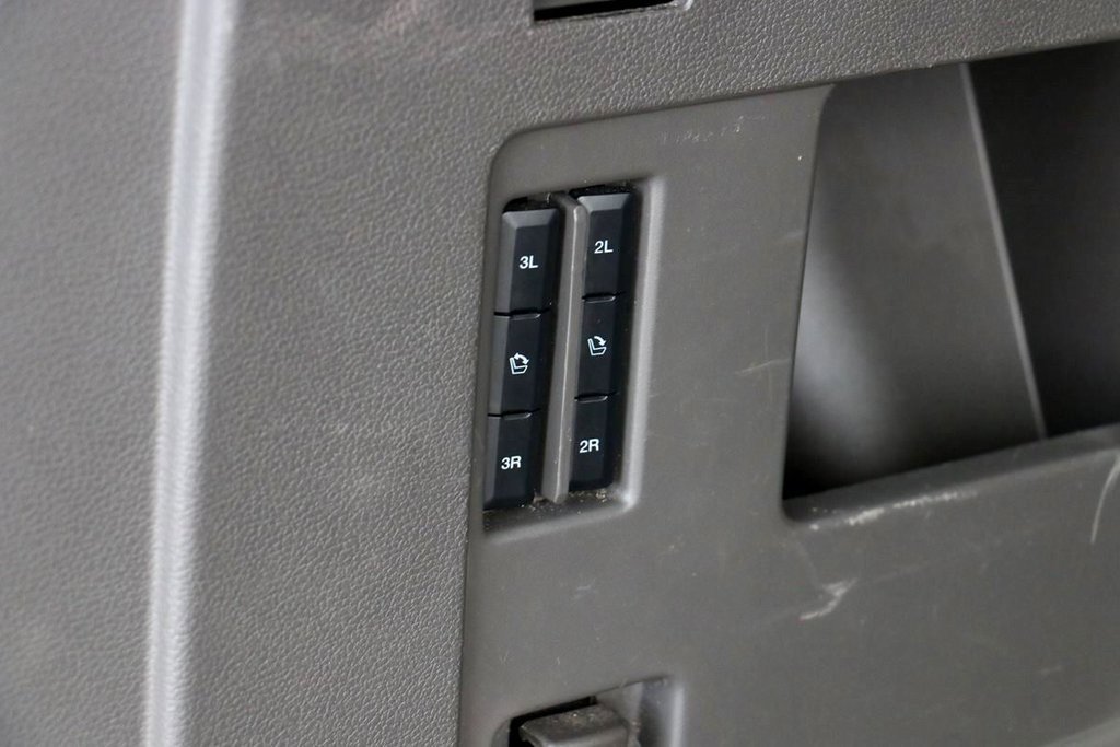 Used 2020 Ford Expedition Max Limited image 12