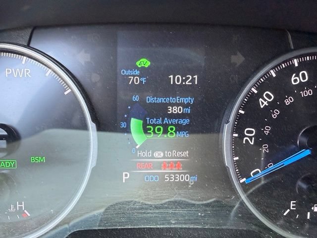 Certified 2021 Toyota RAV4 XLE Premium AWD/4WD image 17