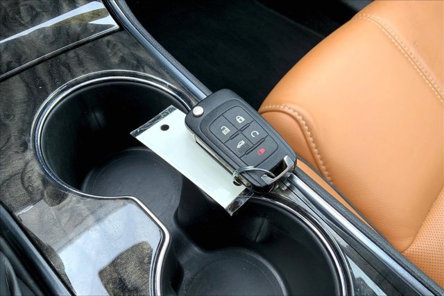 Used 2015 Chevrolet Impala LTZ FWD image 11