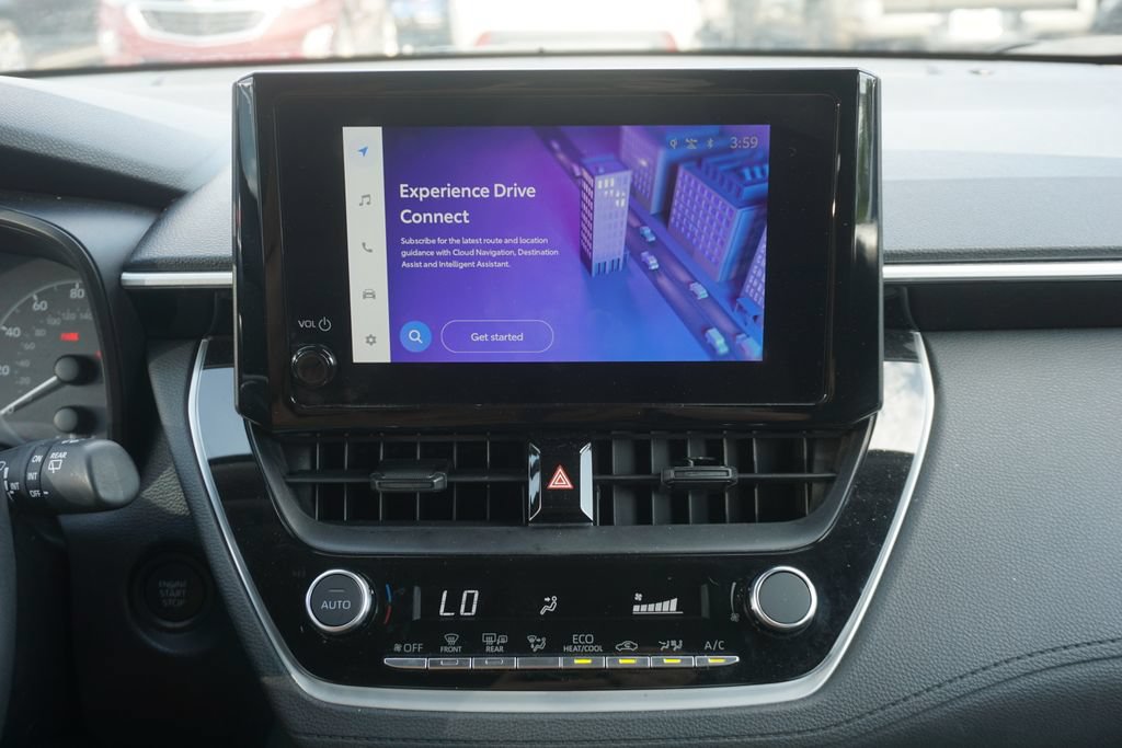 Certified 2025 Toyota Corolla Cross LE FWD image 8