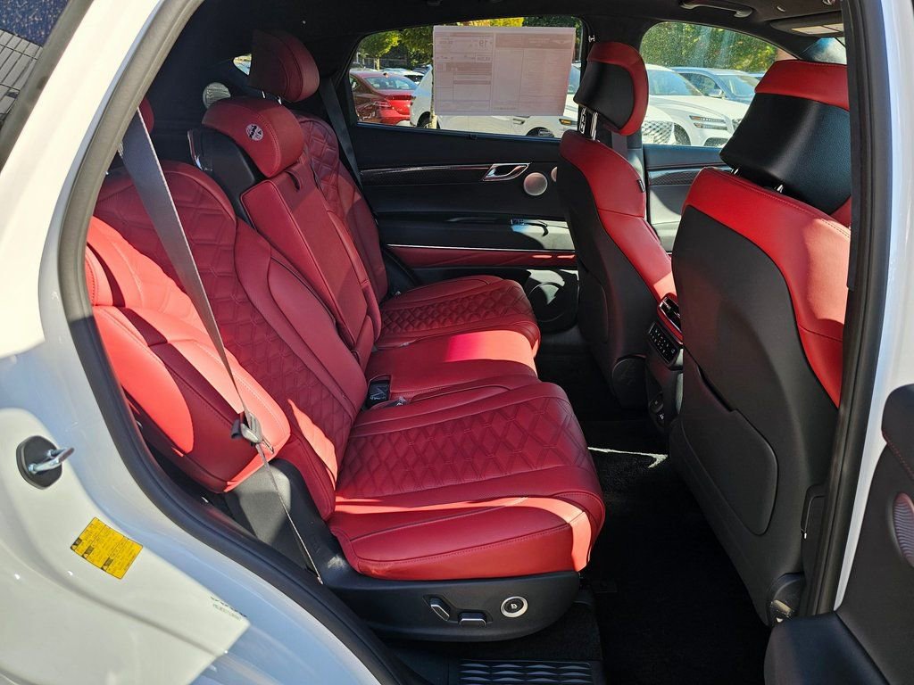 New 2026 Genesis GV80 3.5T e-SC image 25