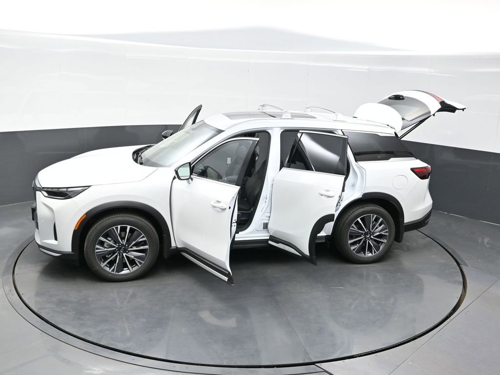Used 2026 INFINITI QX60 Luxe w/ Cargo Package AWD/4WD image 42