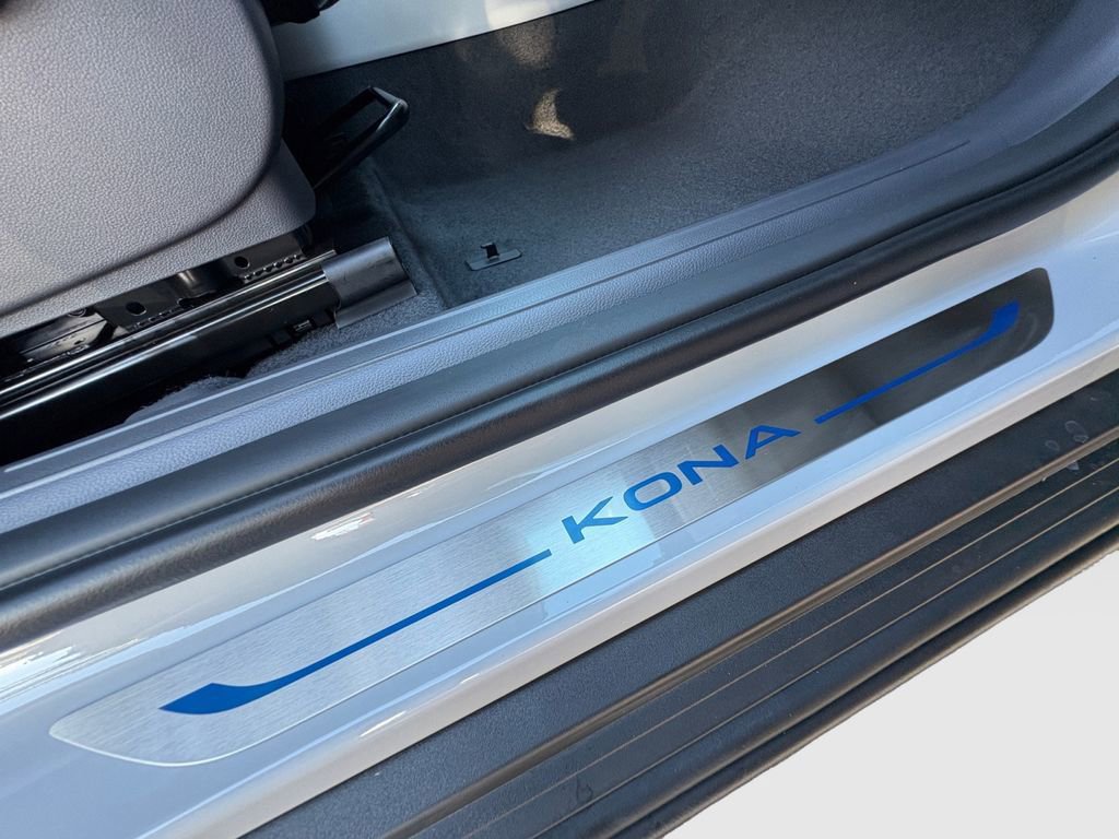 New 2026 Hyundai Kona SEL Sport FWD image 8