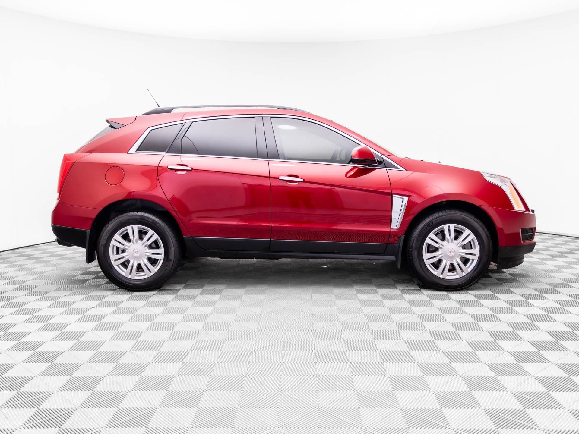 Used 2014 Cadillac SRX FWD image 6