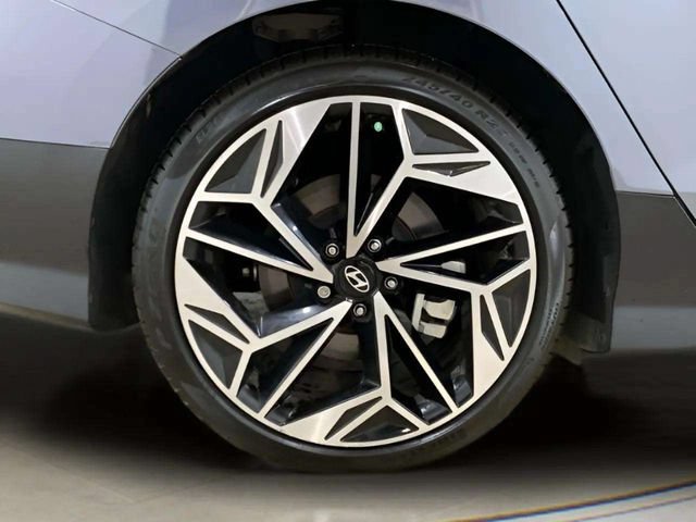 Used 2025 Hyundai Ioniq 6 SEL RWD image 95
