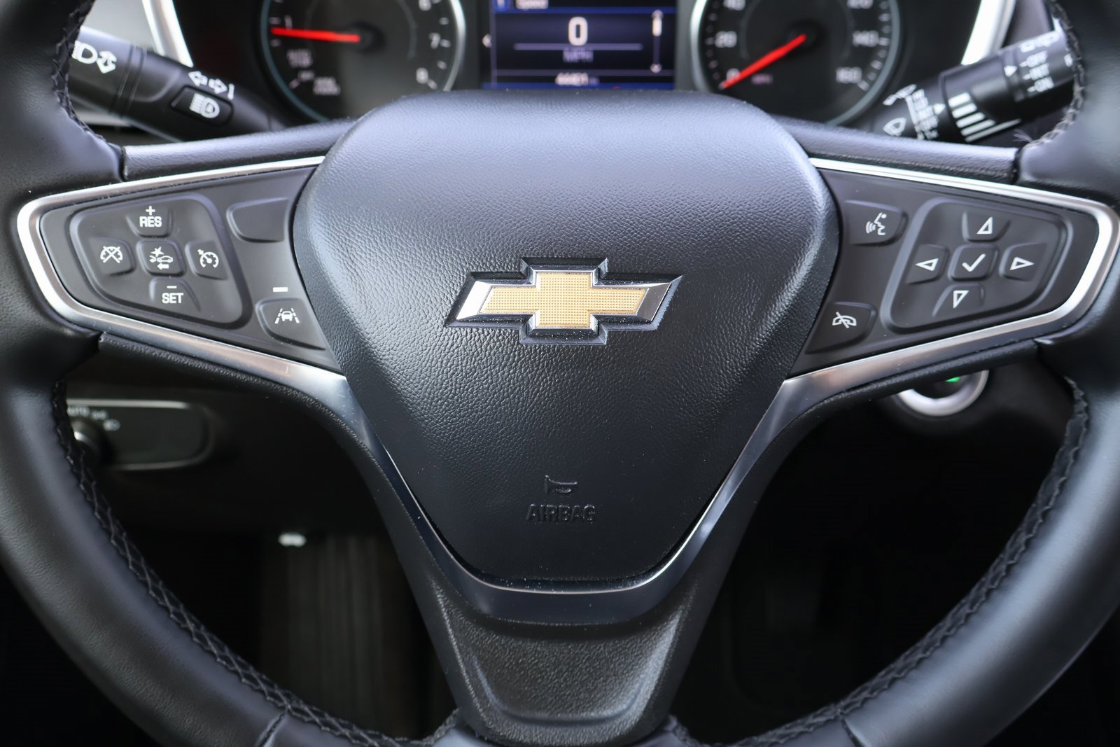 Used 2024 Chevrolet Equinox LT image 31