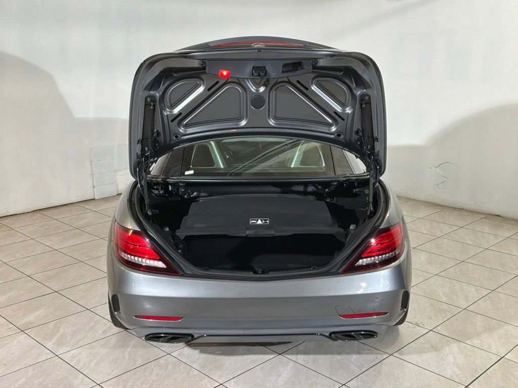 Used 2018 Mercedes-Benz SLC 43 AMG image 20