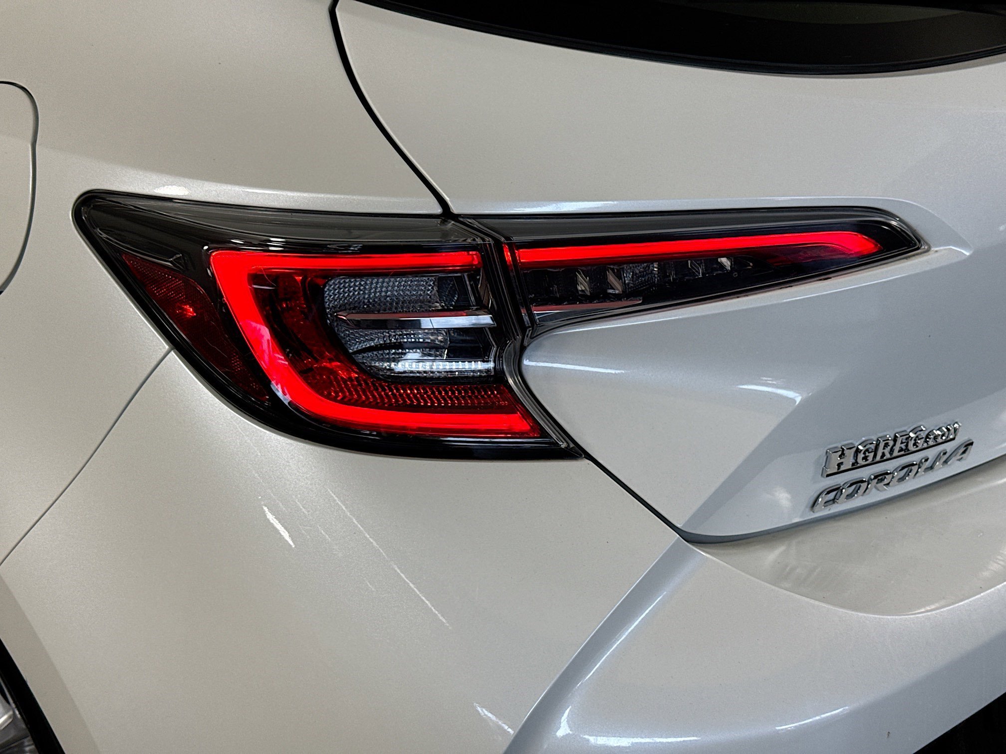 Used 2019 Toyota Corolla SE image 36