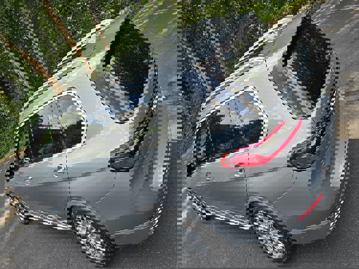 Used 2025 BMW X7 xDrive40i image 76