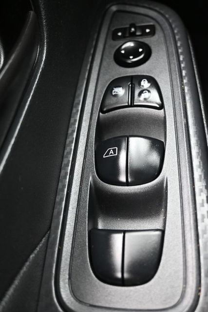 Used 2025 Nissan Versa S w/ Trunk Package FWD image 27