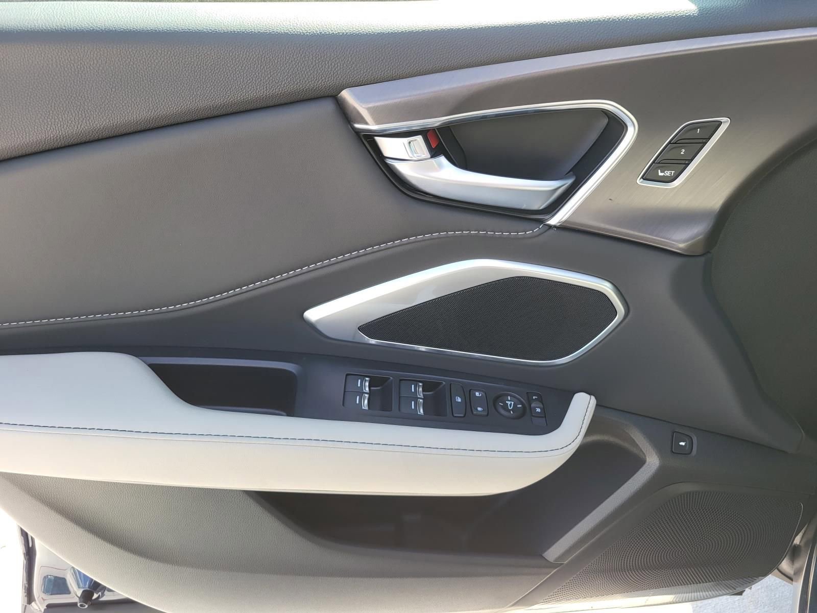 New 2026 Acura RDX SH-AWD image 15