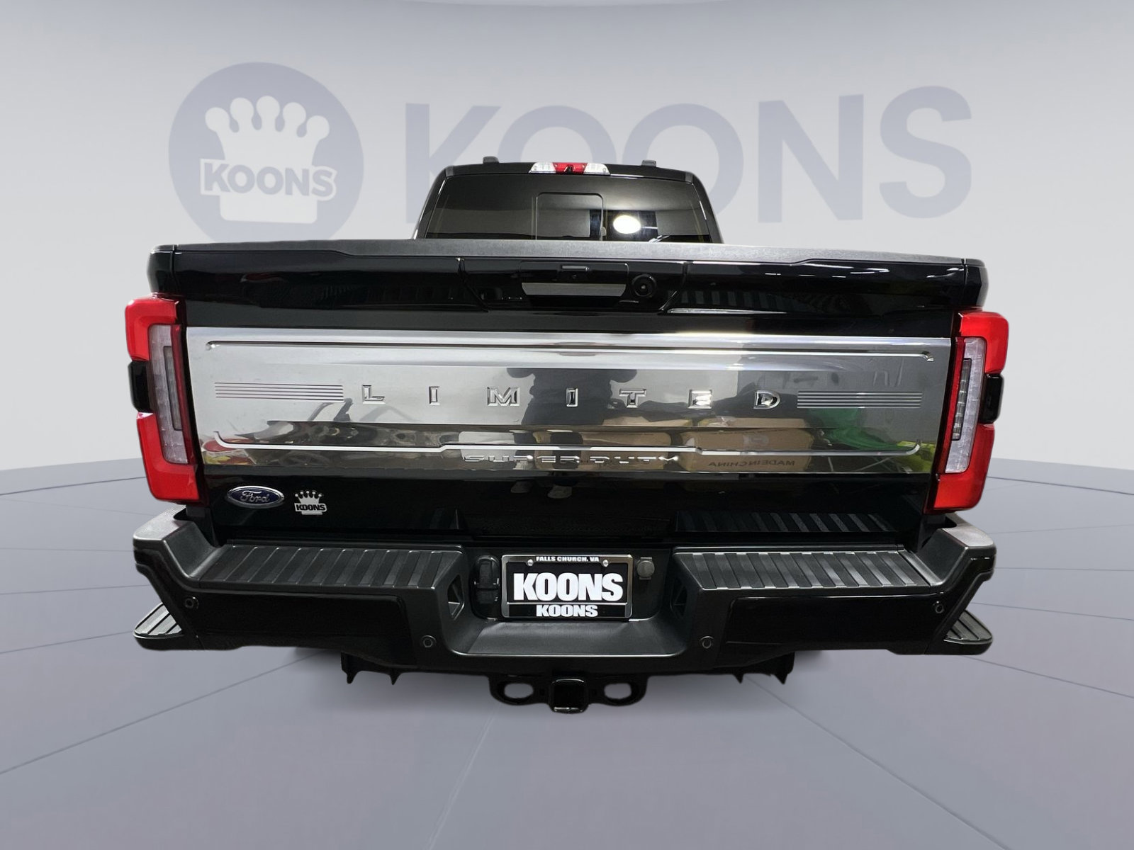 Used 2023 Ford F250 Limited w/ FX4 Off-Road Package image 5