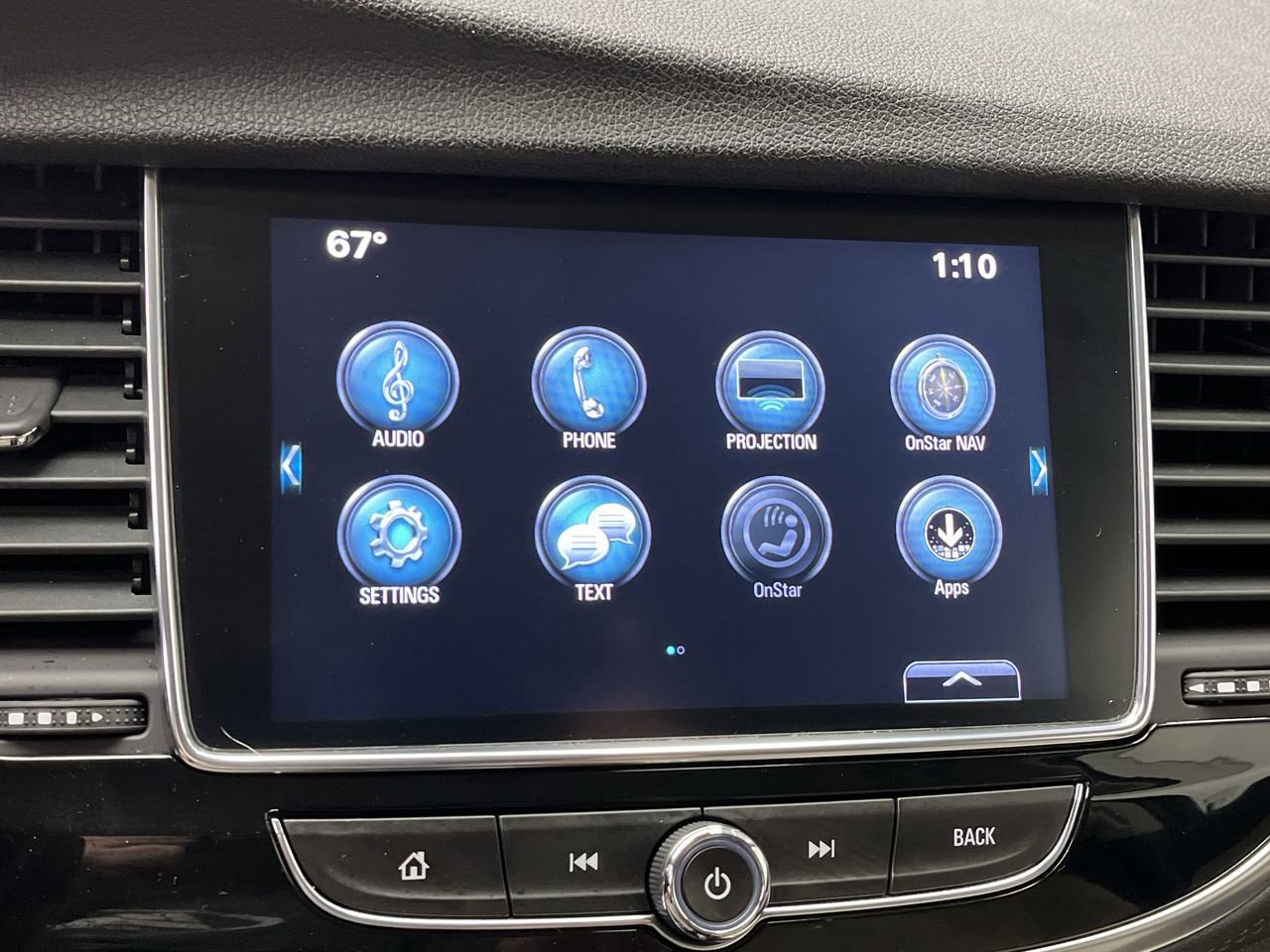 Certified 2018 Buick Encore Preferred FWD image 18